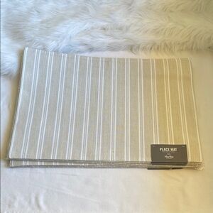Martha Stewart Set of 7 Placemats 13” X 19” Brand New With Tags.